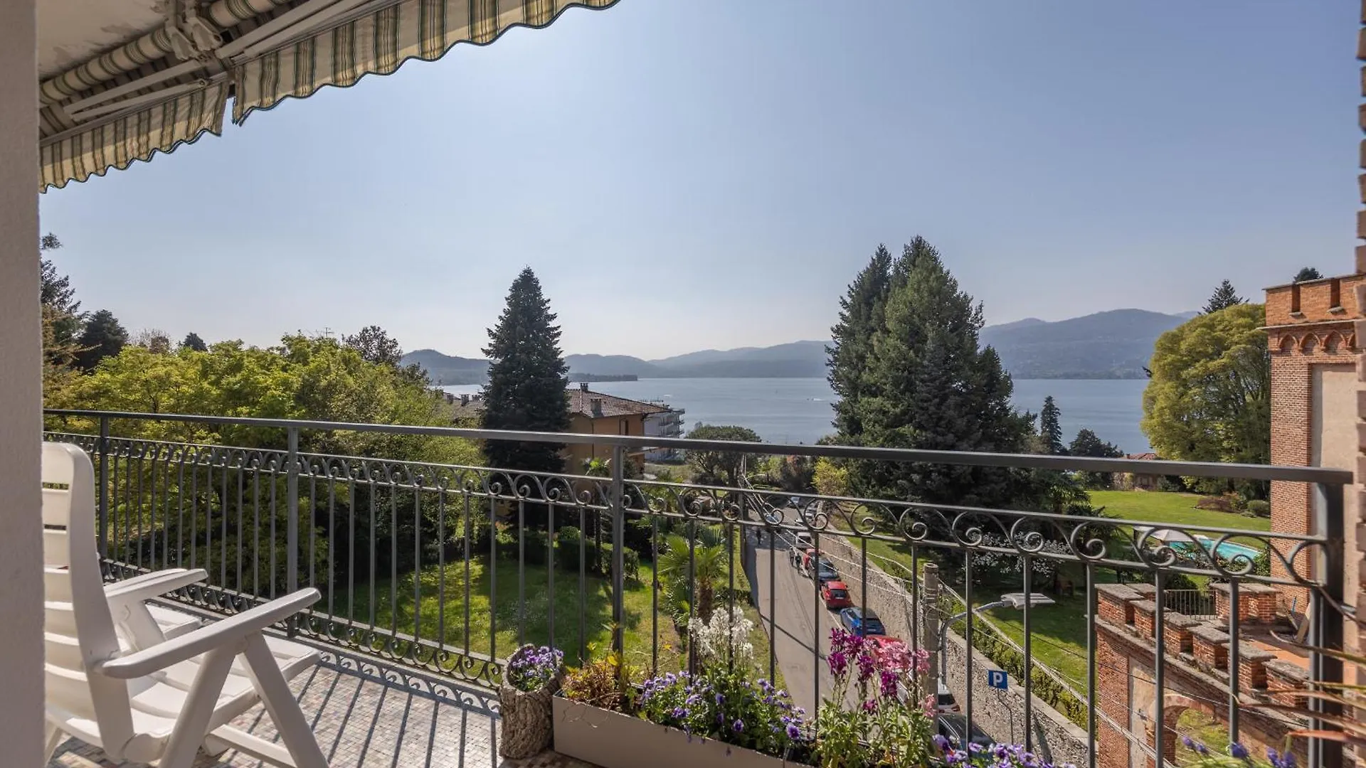Blue Dream Apartment Ispra Italy