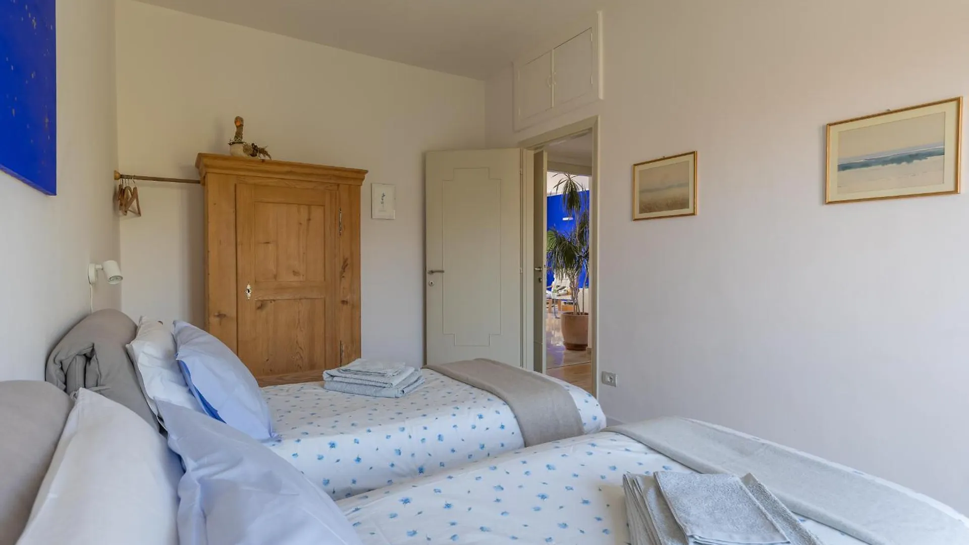 Blue Dream Apartment Ispra Italy